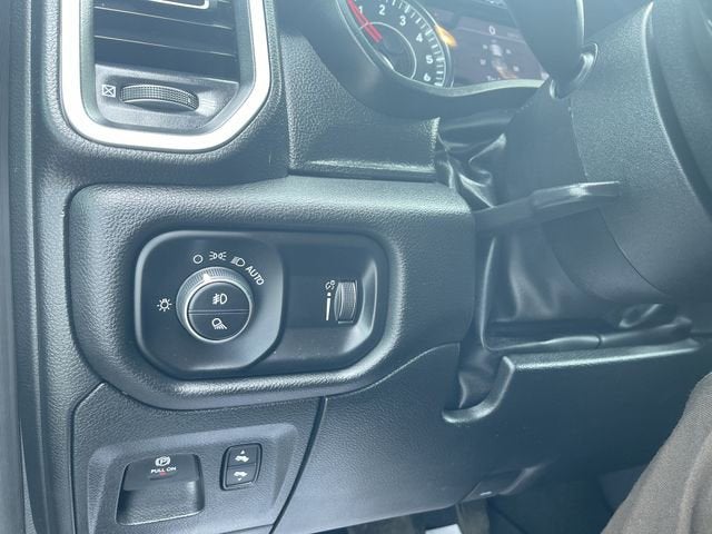 2023 RAM 1500 Big Horn Crew Cab 4x4 6'4" Box