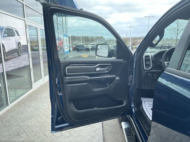 2023 RAM 1500 Big Horn Crew Cab 4x4 6'4" Box