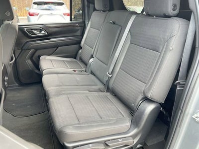 2023 Chevrolet Suburban LS