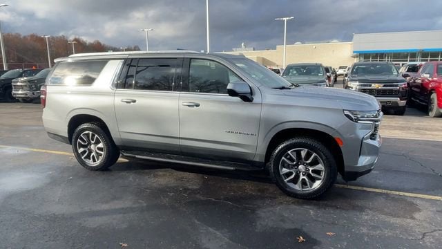 2023 Chevrolet Suburban LS