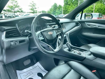 2024 Cadillac XT6 Luxury