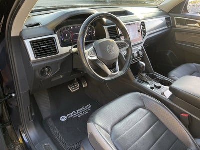 2022 Volkswagen Atlas 3.6L V6 SEL Premium R-Line