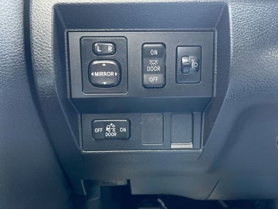 2014 Toyota Tundra SR5 5.7L V8