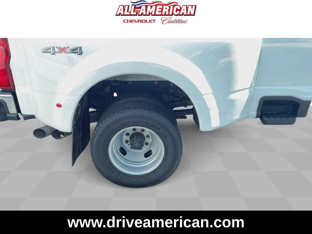 2026 Ford Super Duty F-350 DRW XL