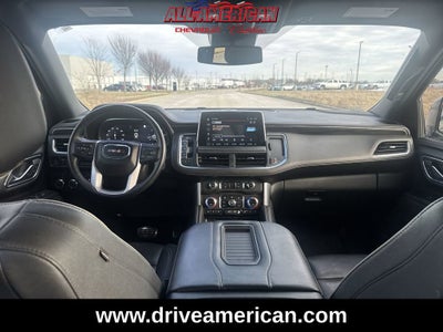 2023 GMC Yukon XL SLT