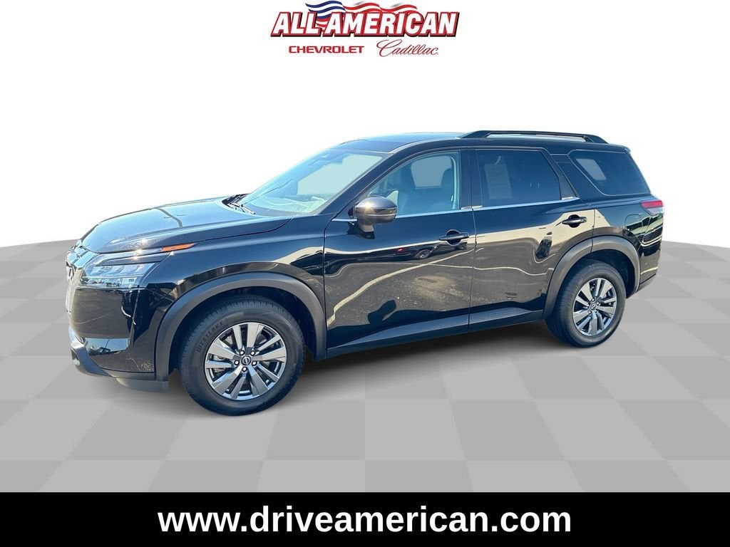 2025 Nissan Pathfinder SV
