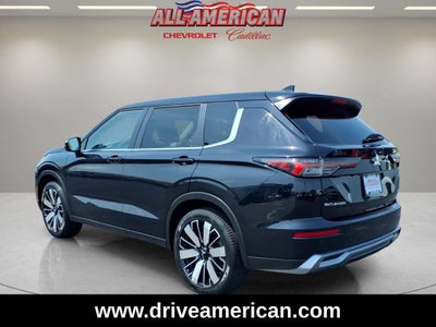 2025 Mitsubishi Outlander SE
