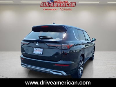 2025 Mitsubishi Outlander SE