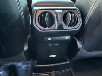 2020 Jeep Wrangler Unlimited Sahara 4x4