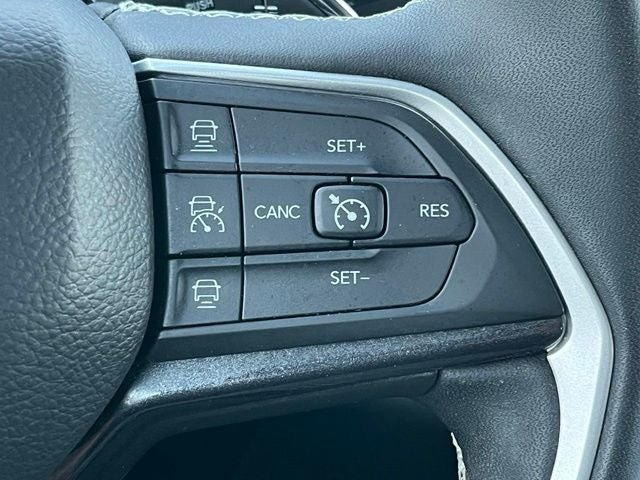 2023 Jeep Grand Cherokee Altitude 4x4