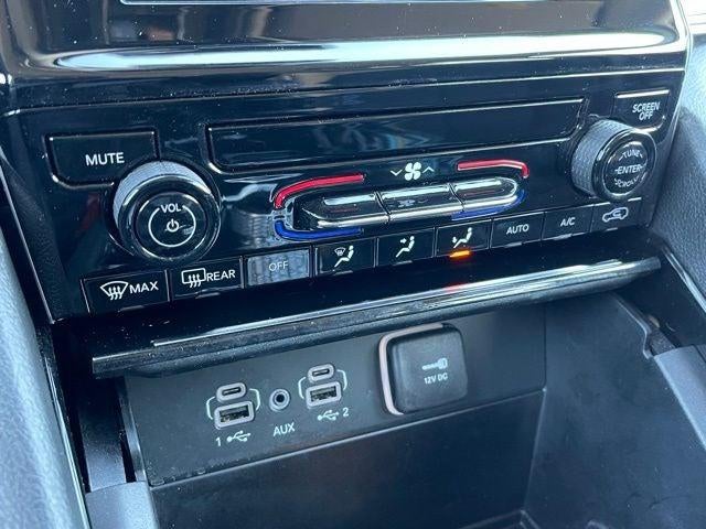 2023 Jeep Grand Cherokee Laredo 4x4