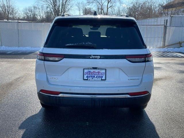 2023 Jeep Grand Cherokee Laredo 4x4