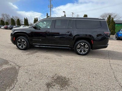 2023 Jeep Wagoneer L Series III 4x4