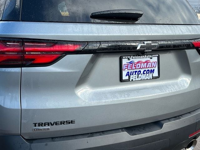 2024 Chevrolet Traverse Limited FWD LT Leather