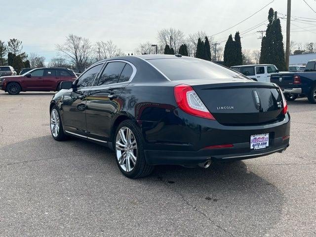 2014 Lincoln MKS Base