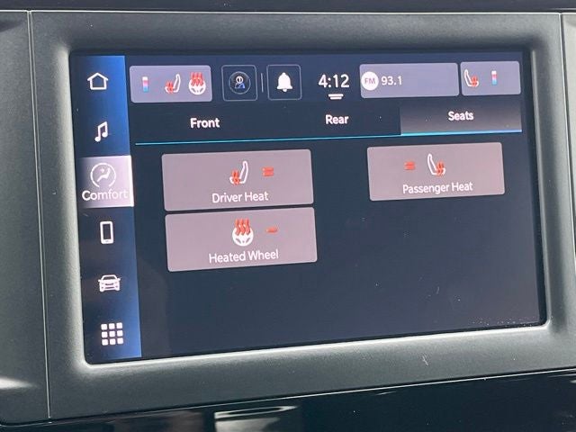 2024 Chrysler Voyager LX