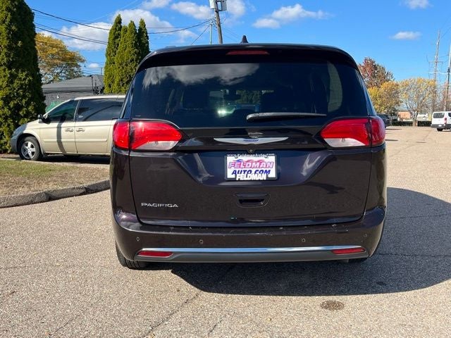 2019 Chrysler Pacifica Touring L Plus