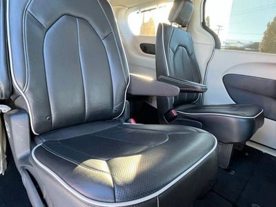 2021 Chrysler Pacifica Limited AWD