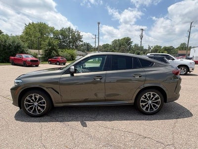 2020 BMW X6 M50i