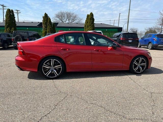 2019 Volvo S60 T6 R-Design