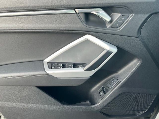 2023 Audi Q3 Premium 45 TFSI S line quattro Tiptronic