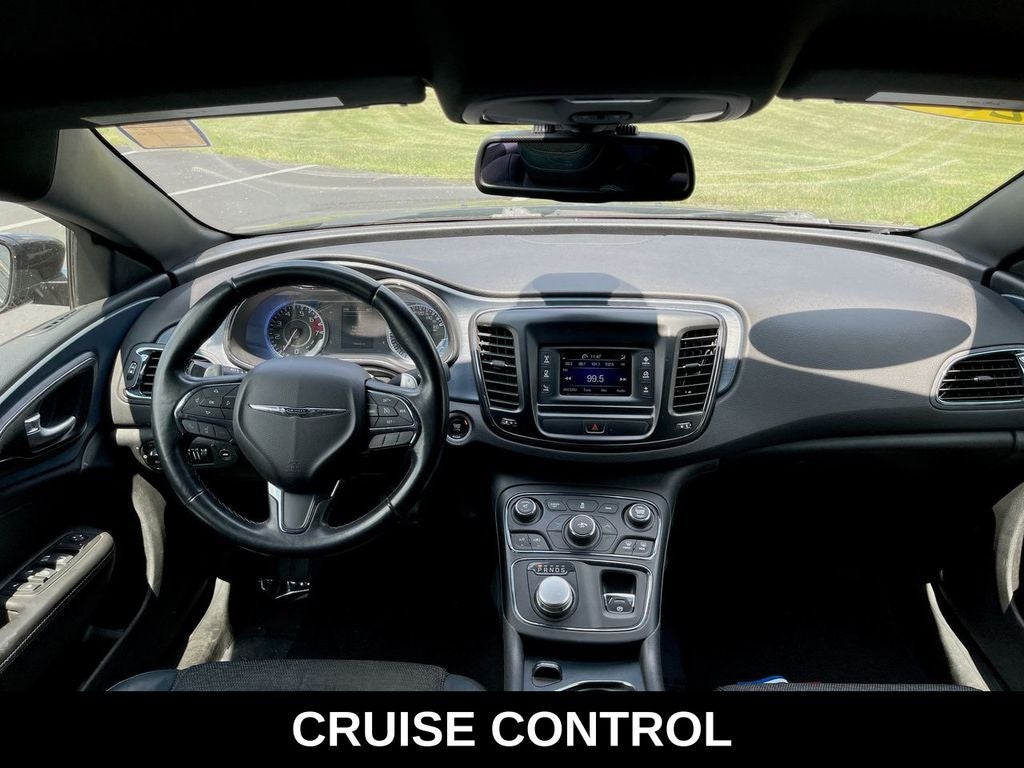 2016 Chrysler 200 S