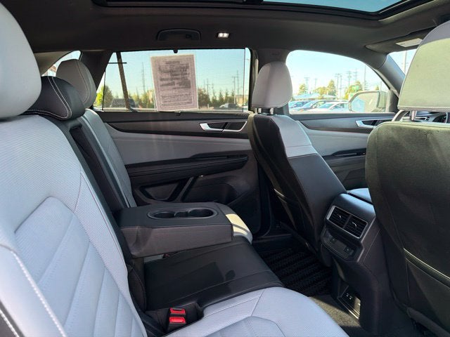 2025 Volkswagen Atlas Cross Sport 2.0T SEL