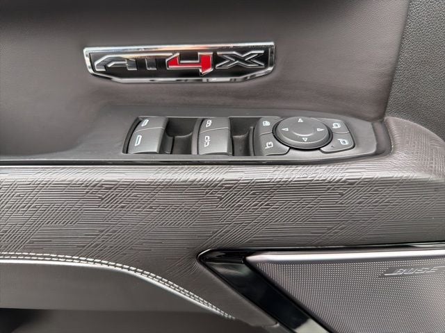 2023 GMC Sierra 1500 AT4X