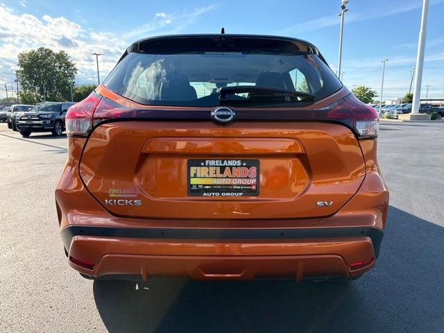 2022 Nissan Kicks SV