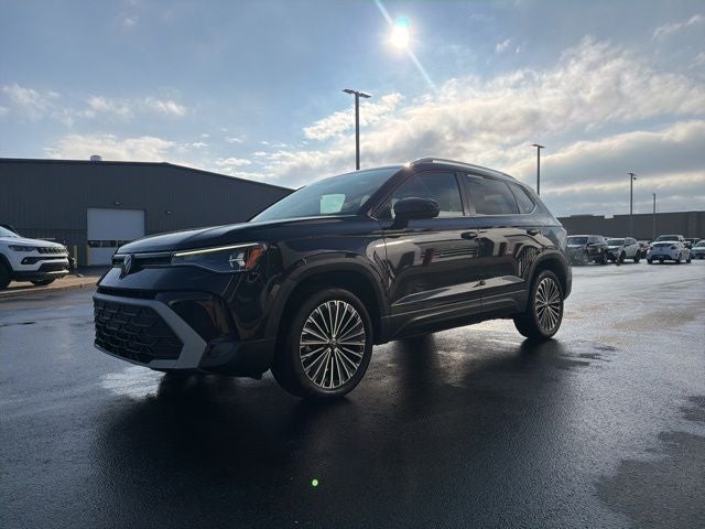 2025 Volkswagen Taos 1.5T SE