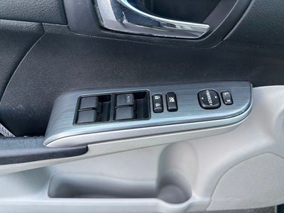 2012 Toyota Camry Hybrid LE