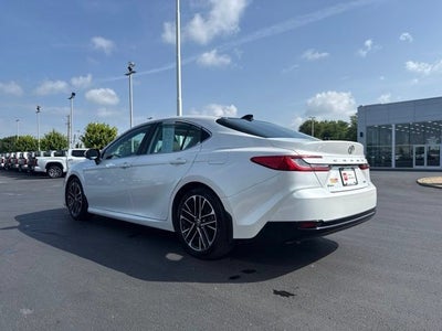 2025 Toyota Camry XLE