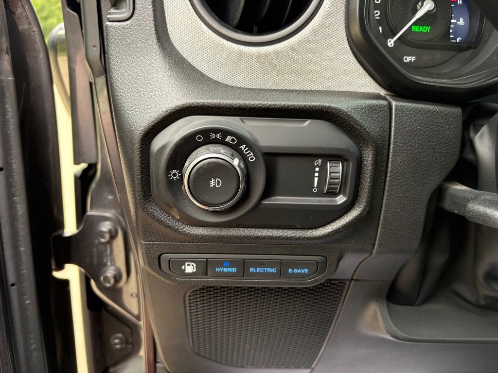 2024 Jeep Wrangler Willys 4xe