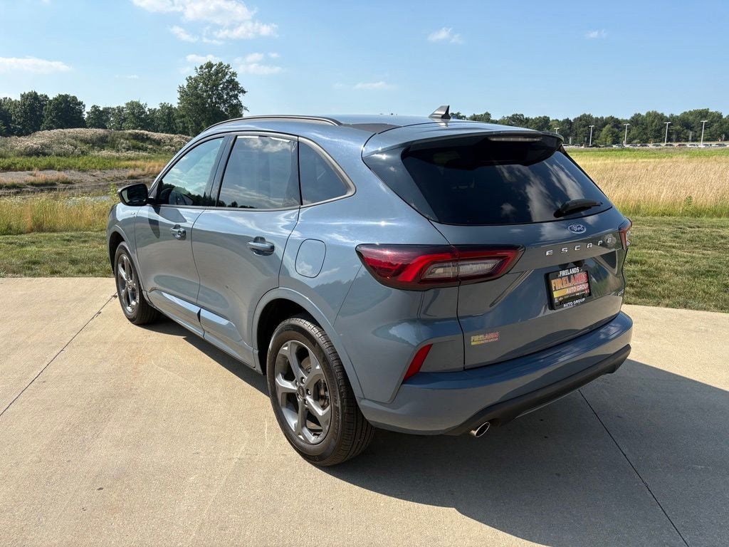 2023 Ford Escape ST-Line Select