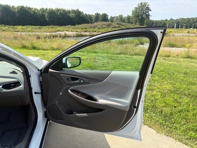 2017 Chevrolet Malibu LT 1LT
