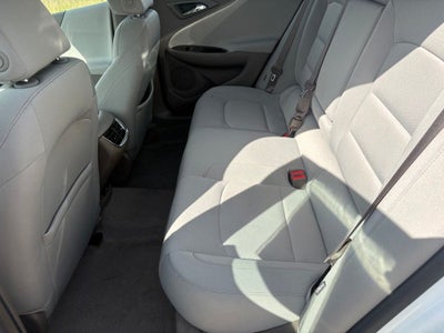 2017 Chevrolet Malibu LT 1LT