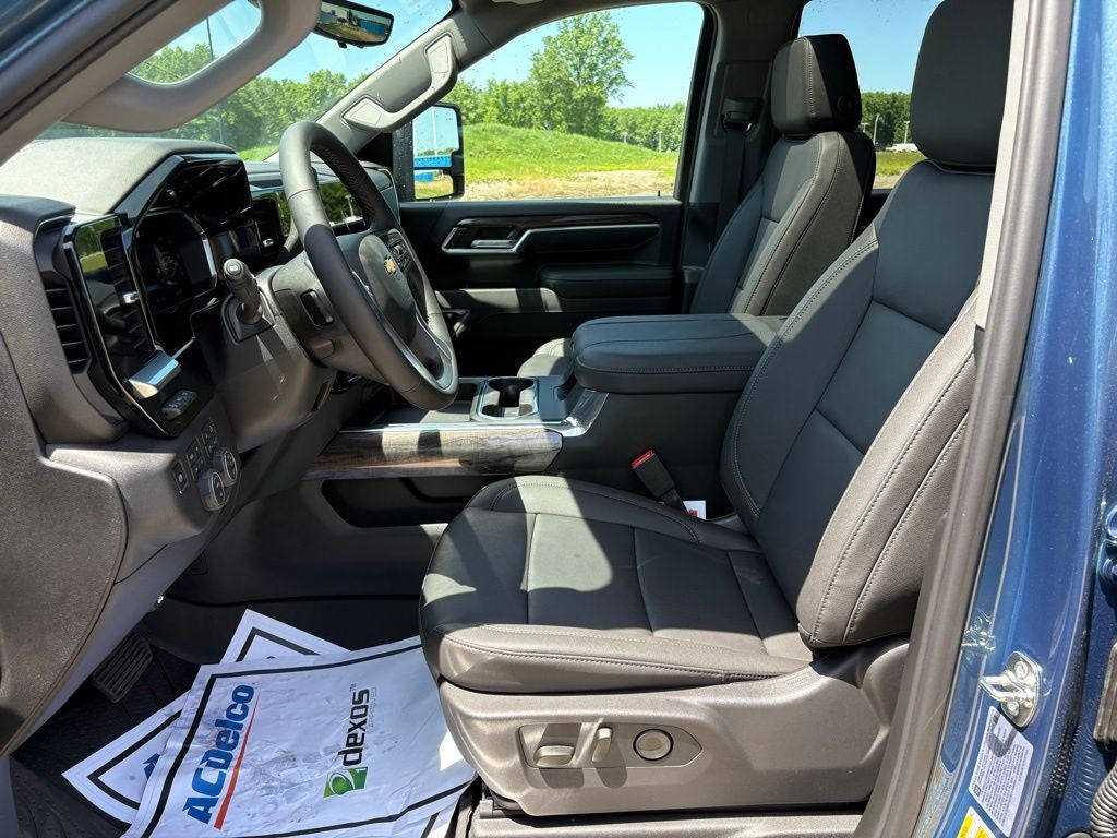2026 Chevrolet Silverado 3500HD LTZ
