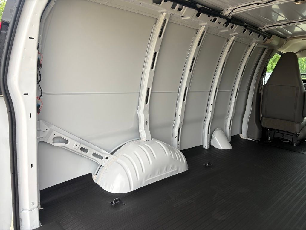 2026 Chevrolet Express 3500 Work Van Cargo