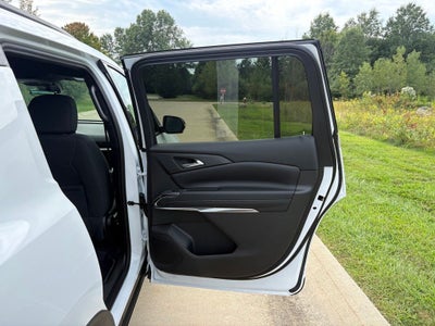 2027 Chevrolet Traverse LT 1LT