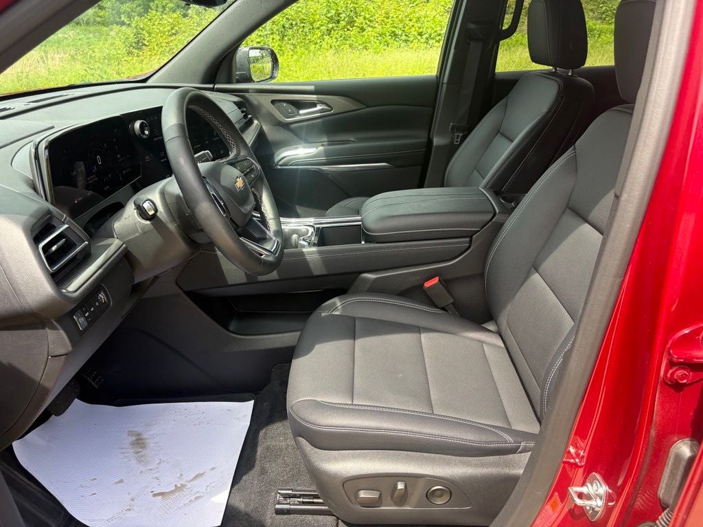 2026 Chevrolet Traverse LT 2LT