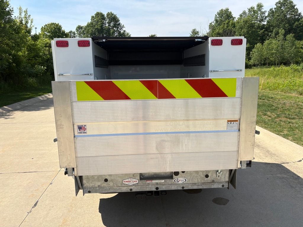 2022 RAM 1500 Classic Tommy Gate