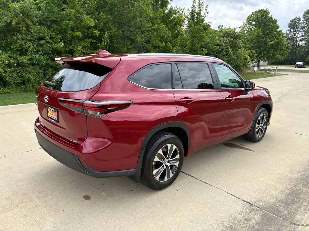 2024 Toyota Highlander XLE