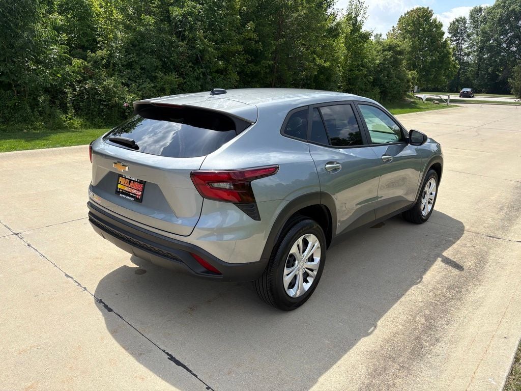 2024 Chevrolet Trax LS