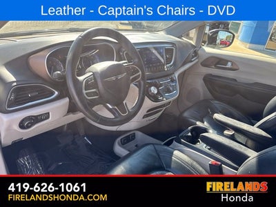 2017 Chrysler Pacifica Touring L Plus