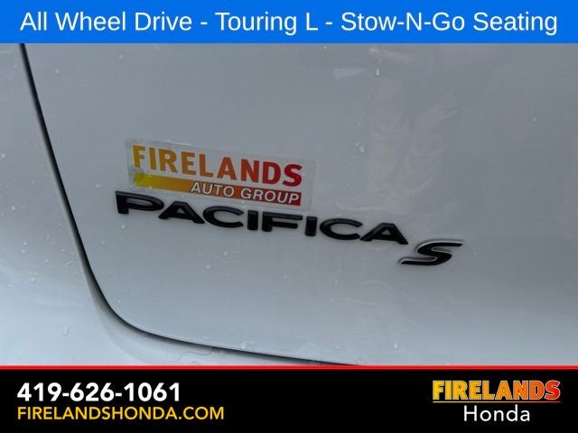 2023 Chrysler Pacifica Touring L