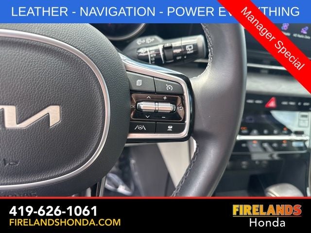 2024 Kia Carnival EX