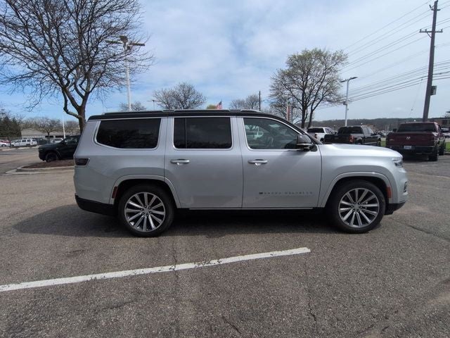 2023 Jeep Grand Wagoneer Base