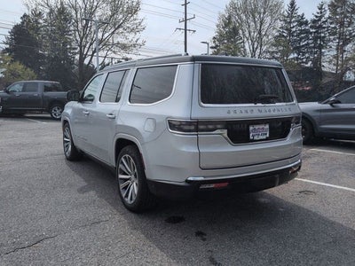 2023 Jeep Grand Wagoneer Base