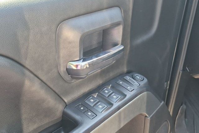 2018 Chevrolet Silverado 1500 LT LT1