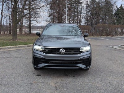 2022 Volkswagen Tiguan 2.0T SE R-Line Black